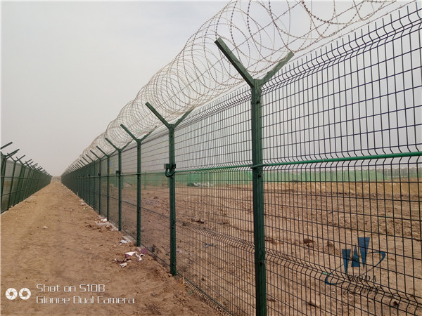 保山北京大興機場飛行區圍界鐵絲網圖片2