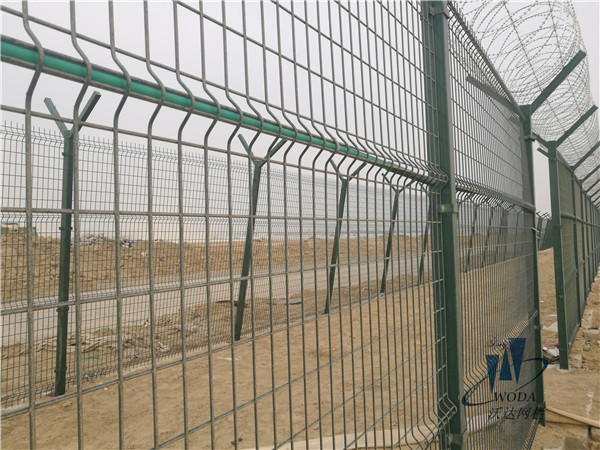 保山北京大興機場飛行區圍界鐵絲網圖片5