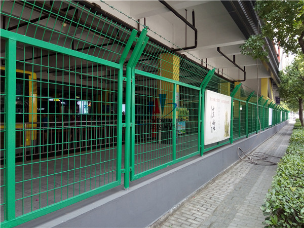 框架護欄網上海嘉定項目工程案例