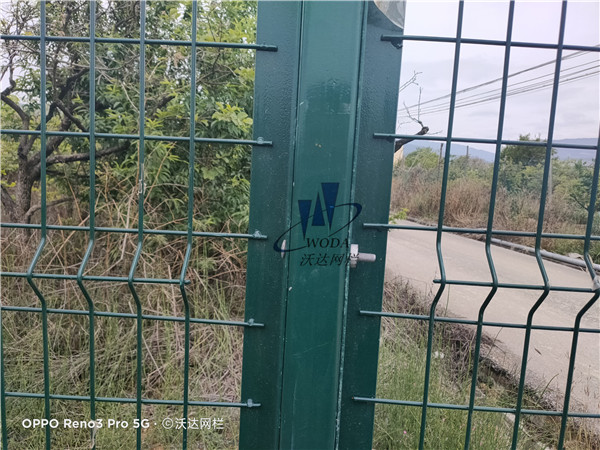 保山云南機場鋼筋網(wǎng)圍界護欄網(wǎng)圖片4