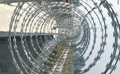 鐵路線路刺絲滾籠2012(8001) 鐵路線路刺絲滾籠2012(8001)