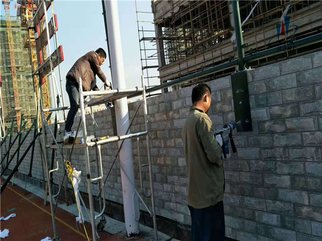 安徽皖西當代運動場圍網(wǎng)工程圖片4 安徽皖西當代運動場圍網(wǎng)工程圖片4