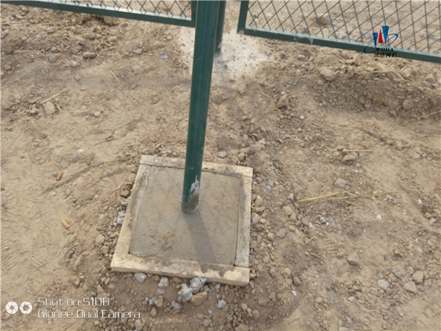 北京大興機場附近河道護欄網(wǎng)案例圖片4 北京大興機場附近河道護欄網(wǎng)案例圖片4